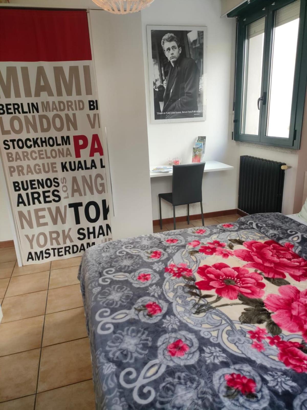 Bernina Station Center Apartment - Тирано Экстерьер фото